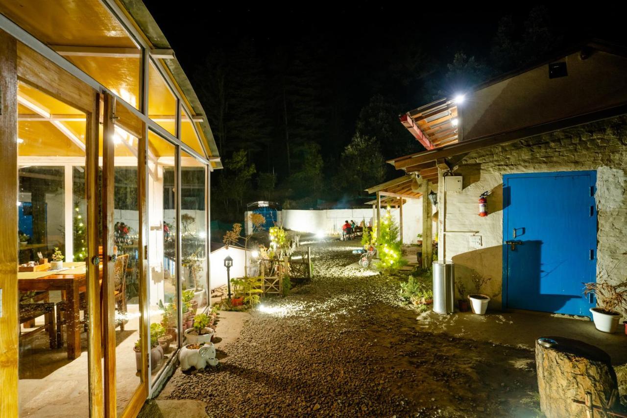 Shivaya Since 1953 Hotell Mukteshwar Exteriör bild