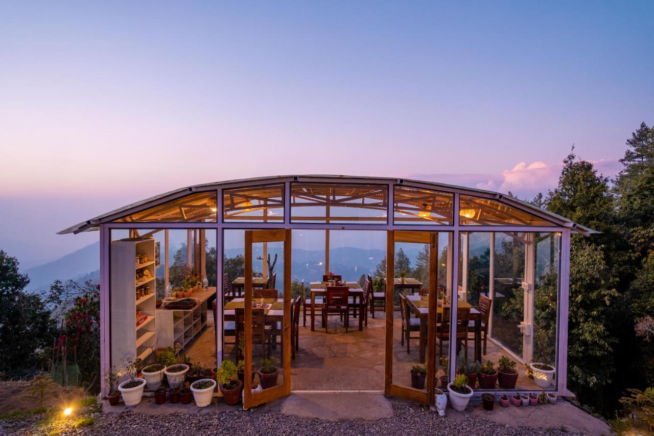 Shivaya Since 1953 Hotell Mukteshwar Exteriör bild